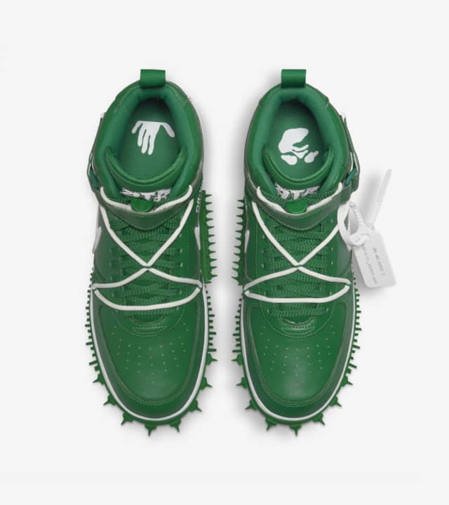 nike off white pine green
